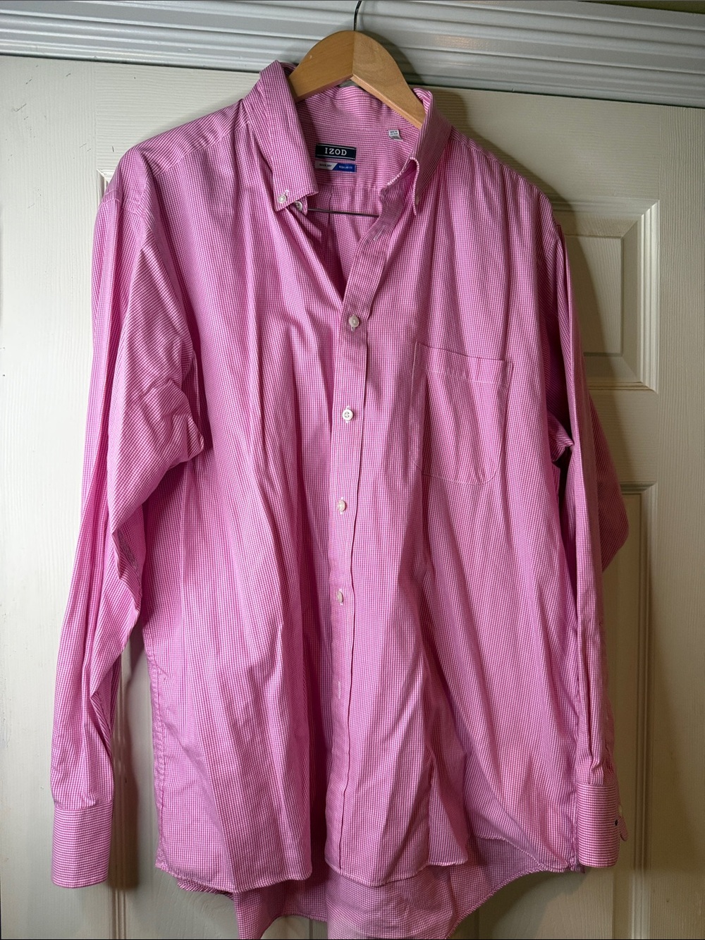 Izod Men’s Pink Micro-Check Button-Down Shirt